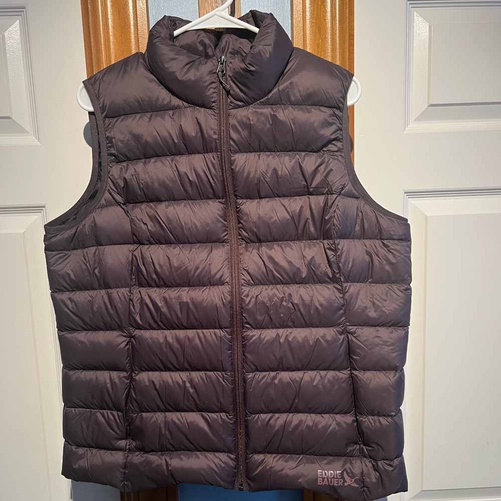Eddie Bauer vest XL. Worn once